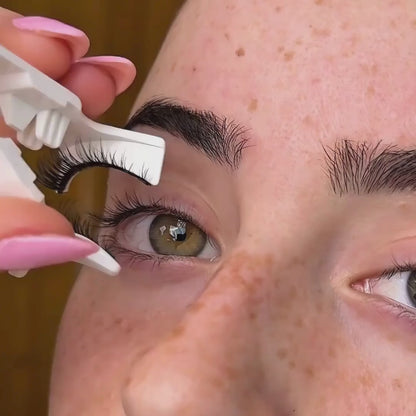 Lashley™ Magnetic Eyelashes + Free Applicator!